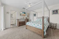 Tropical oasis on the water. Heated pool w. lots of family amenities & games - 4-Star