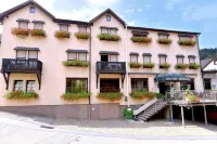 Gasthaus Linde - Kolam Renang
