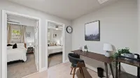 Modern Family Haven, Pool, Game Room,Sky Lit Atrium,5 bedrooms,King beds,3 baths