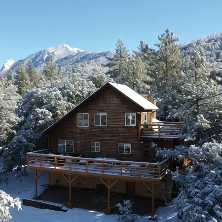 Secluded 1 acre Mountain Home - Hot Tub, 3 Decks & Direct National Forest Access