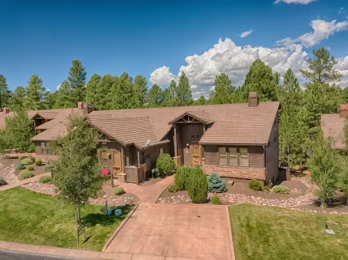 Awesome lodge on the 10th Fairway in the Torreon golf community in Show Low AZ. - ที่มีฟิตเนส