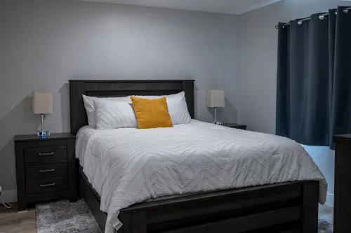 Spacious Basement Apartment - 3성급