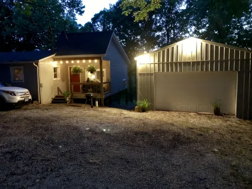Private Meramec River Frontage!! Cozy Cabin with River Views and Access!! - Hytter