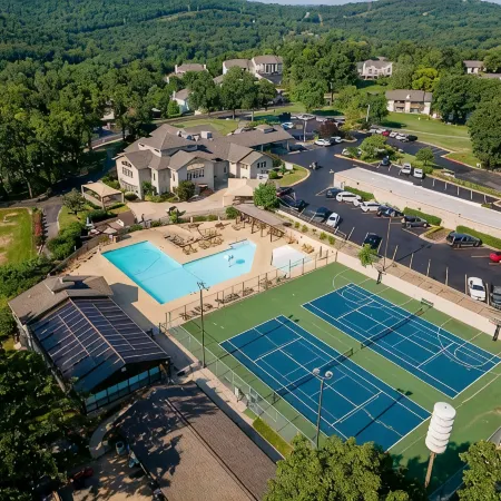 15% Off Pet-Friendly Condo at Pointe Royale water view and West Elm furniture!