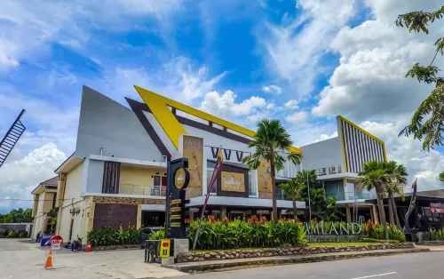 Dreamland Hotel and Lounge - parcheggio