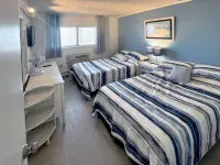 Moos Casa Sea Casa, beach side, private balcony, outdoor pool - مسبح خاص
