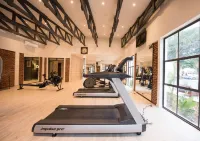 Latitude 13 Degrees - Gym
