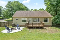 Spacious 4-bedroom House near Downtown Clarksville - 4つ星