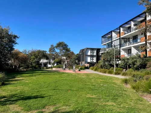 Spacious & Quiet 4BR, 2BA Home Near Sydney Airport, CBD & Beaches - Villaer