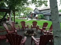 Friends And Family Farmhouse - 4-Star