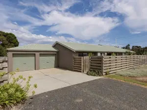 Beach House Getaway 2