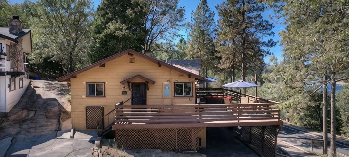 Dogs Are Family Also 240° Lakefront View Spacious Modern Family Retreat Sleeps 8 Hoteles en Crestline