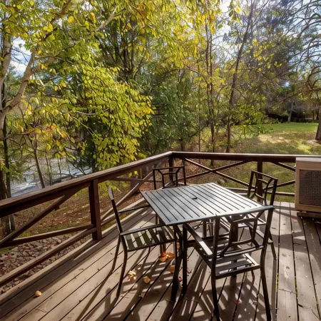Secluded cabin on Pine River