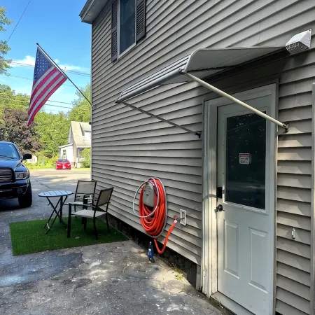 Extra large 1 Bedroom apartment!
