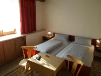 Hotel Gasthof Zum Neubau - 2-stjärniga