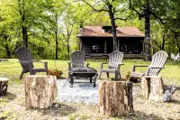 Granddaddy's Cabin -ON THE BLUFF OF DAYTON MTN! 13 Minutes from Chickamauga Lake - 4-Star