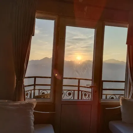Hotel High Ground Inn Sarangkot