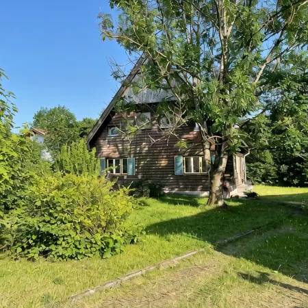 Holiday Home at the Chiemsee - 10 minutes walk to the lake Hotels in Chieming