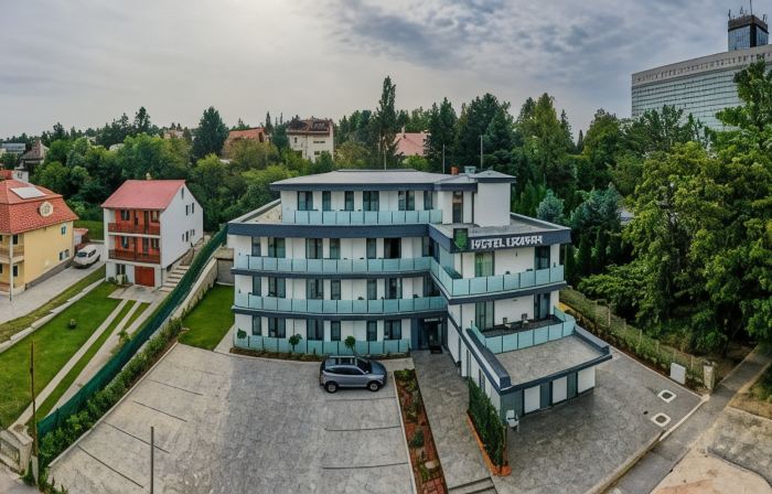 Lignum Hotel