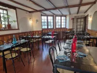 Logis Hôtel Restaurant l'Oustal - Balkon