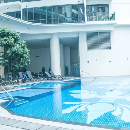 Posh 2Br 2 Blcny nr Venice Mall, BGC nr T3 200mbps
