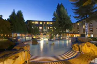 Harrison Hot Springs Resort & Spa - Pools