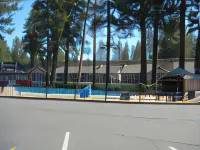 Tahoe Hacienda Inn - Motels