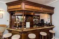 The Clifton - bar
