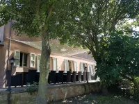 Large country house with private swimming pool and tennis court, 12 hectares - Pools