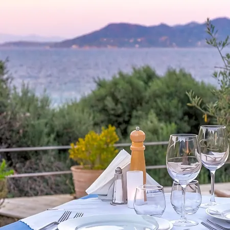 Armonia Bay Hotel