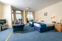 Ocean View Hotel - bar