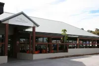 Peden's Hotel Hotels in Cessnock