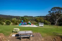 Karri Aura Hotels in Shadforth