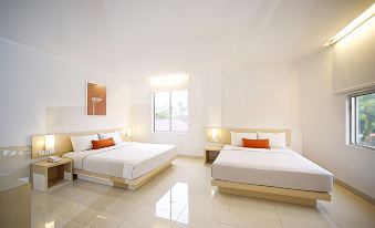 Zuri Express Hotel Pekanbaru - Housity