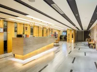 Hub Hotel Kaohsiung Yawan Branch Hôtels à proximité de : Centre commercial Dream Mall