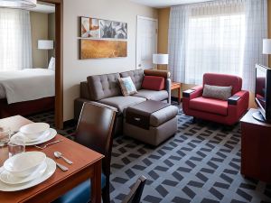 Sonesta Simply Suites Seattle Renton