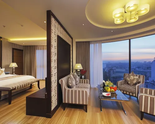 Athena Hotel Hoteles cerca de Distrito 10
