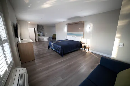 Mid City Inn & Suites Pico Rivera Отели в г. Пико Ривера