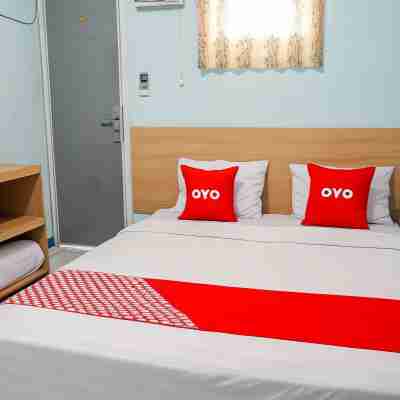 OYO 2088 Grha Blue Sky Syariah Rooms