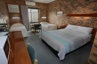Sandhurst Motor Inn Bendigo Hotels near Harvey Norman Bendigo