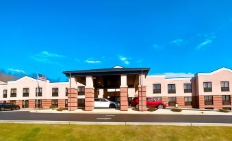 Quality Inn & Suites Kearneysville - Martinsburg