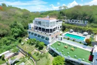 La Cecile Hotel & Cafe Komodo Hotels in Labuan Bajo