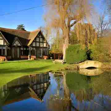 Langshott Manor - Luxury Hotel Gatwick Hotel Exterior
