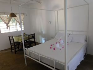 Travellers Inn Resort Malindi