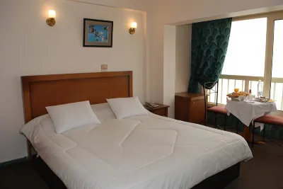 Royal Crown Hotel Alexandria FAMILIES ONLY Hotels in Aleksandria