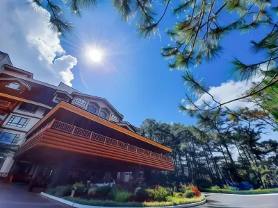 The Forest Lodge at Camp John Hay Hotels in der Nähe von Baguio Convention Center