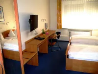 Hotel Gasthof am Selteltor فنادق في Laichingen