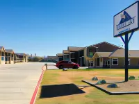 Eagle's Den Suites Andrews a Travelodge by Wyndham Hotels in Andrews