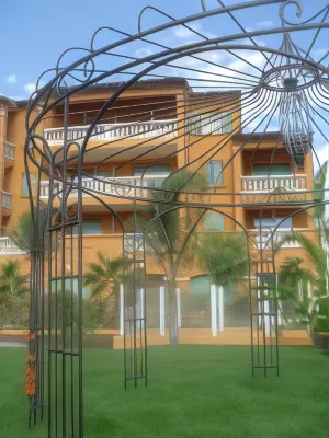 Appart Hotel Lou Castelet Hotels in Castagniers