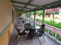 Golden Swan Beach Resort